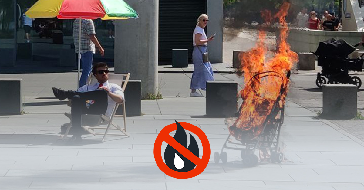 Stroller on fire - Where is the Climate Chancellor?